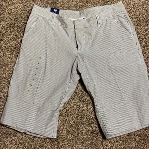 Gap shorts